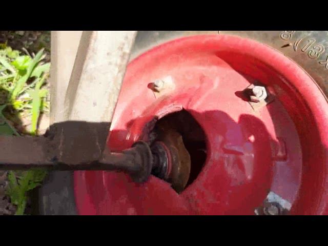 Без приключений не получилось покапать.