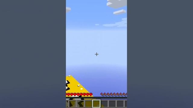 ВЫЖИВАЮ НА СКАЙБЛОКЕ ИЗ ЛАКИ БЛОКОВ В МАЙНКРАФТ | Компот Minecraft