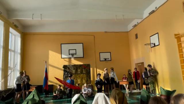 Интересное выступление школьников на день Победы в Великой Отечественной Войне