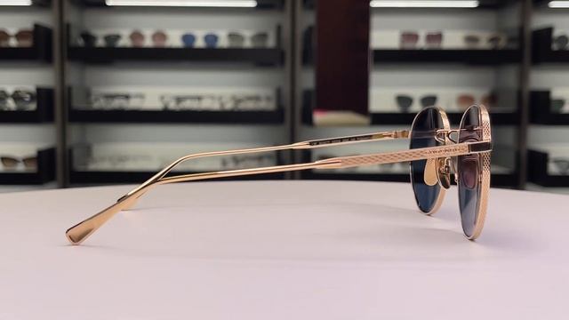 Титановые солнцезащитные очки CHOPARD C77M 300Z