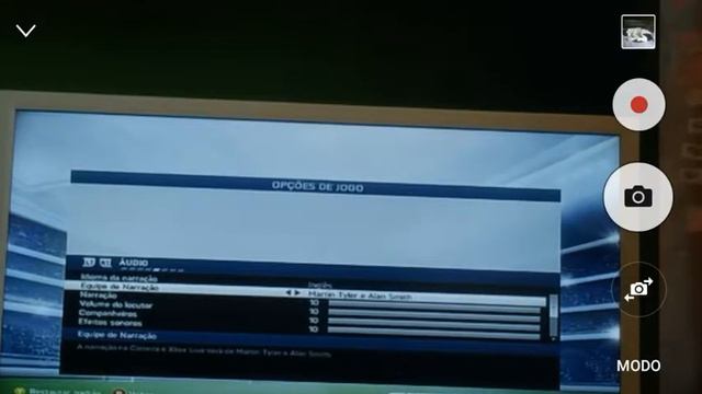 Como mudar de narrador no FIFA 14!!PARA XBOX 360!!!
