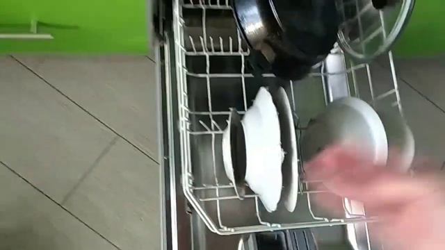Посудомоечная машина Bosch.