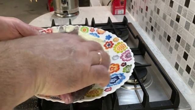 Жареные караси без костей, с картофелем и луком!