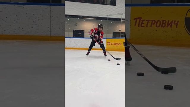 #50bo вытаскивает из себя захлёст крюка в короткой моторике на кэмпе genesis hockey