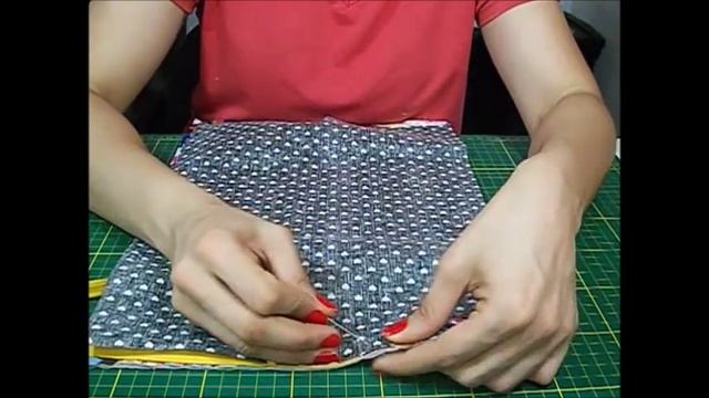 PAP - Bolsa Rosana Duo Uso (com retalhos) - Mão e transversal - Ateliê Essência de Lis
