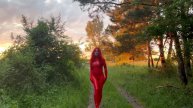 Латекс. Красное на зелёном