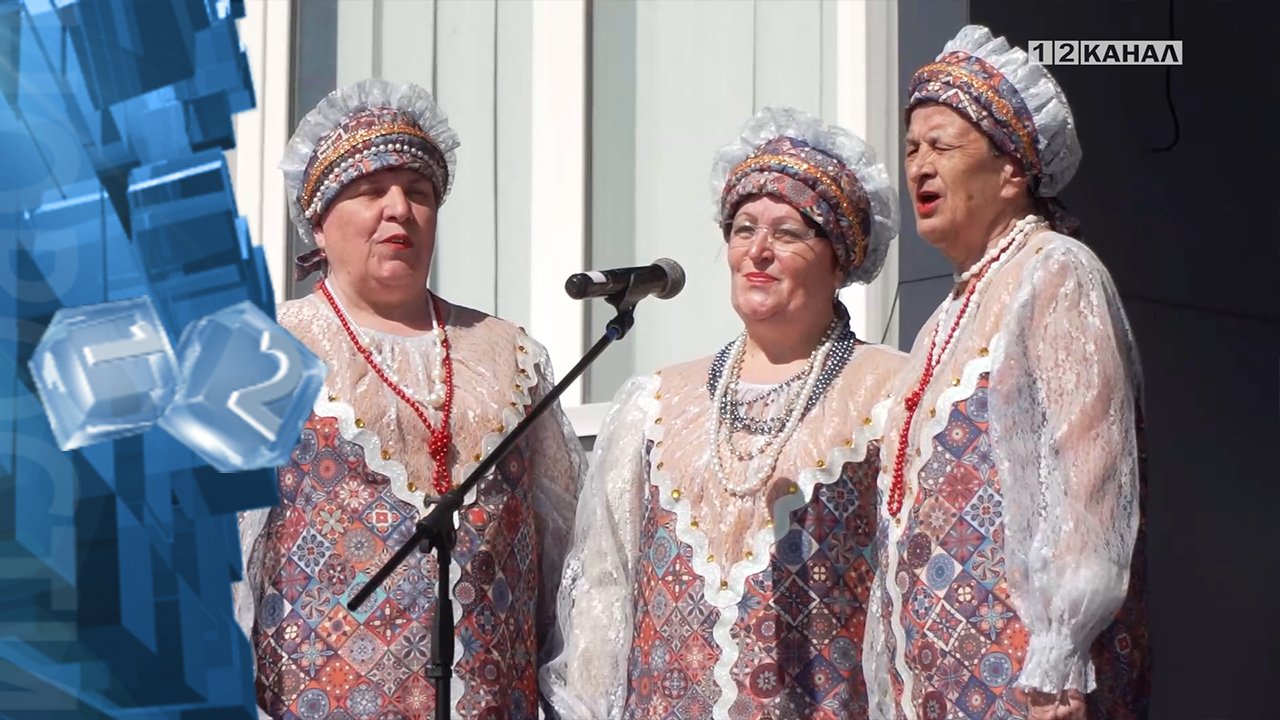 В Березовском завершился муниципальный этап конкурса «Поём всей семьей»