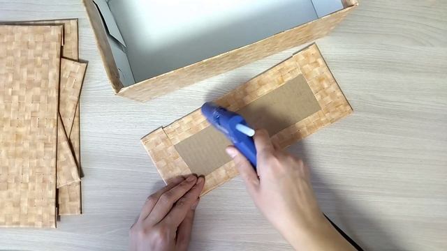Не спешите выбрасывать ненужные коробки для обуви. Покажу, как можно переделать их в полезный декор