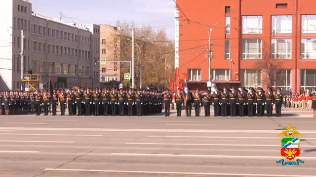 В Новосибирске транспортные полицейские приняли участие в параде Победы