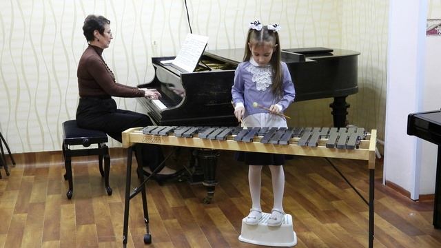 Ксилофон "Неаполитанская песня"-Чайковский.mp4