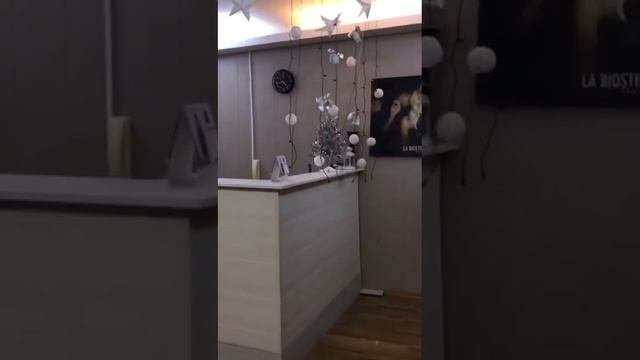 Коммерческое помещение - 64м.  Спб Морская набережная 21  м. Приморская