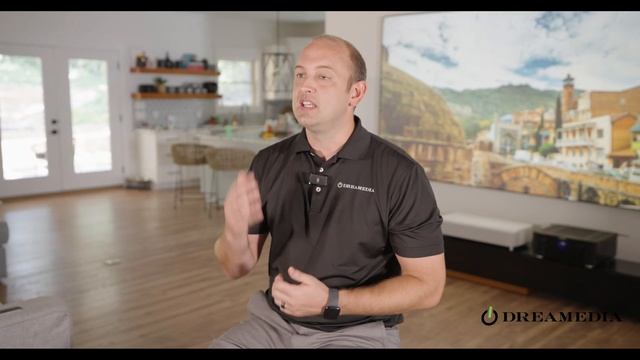 FULL REVIEW! Epson EpiqVision Ultra LS800 Ultra Short Throw Laser 4K Projector w/ DEMO. ENGLISH