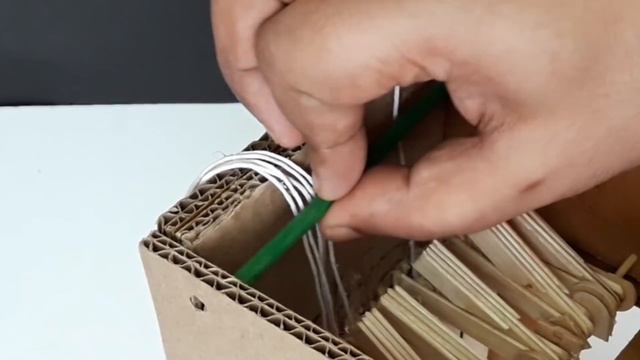World's first Cardboard HANGMAN game
