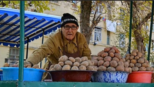 Супер мега прикол. Лук картошка и магазин.