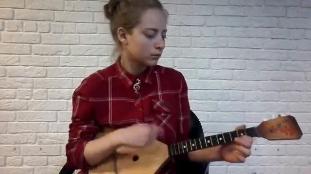 балалайка                         на балалайке катюша чунга-чанга