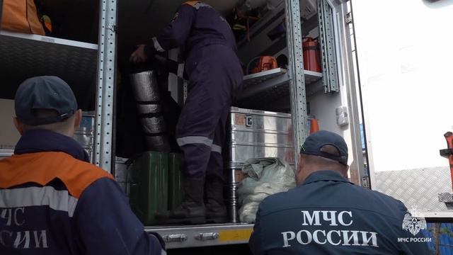 Спасатели МЧС России убыли в Нанайский район для мониторинга паводковой обстановки
