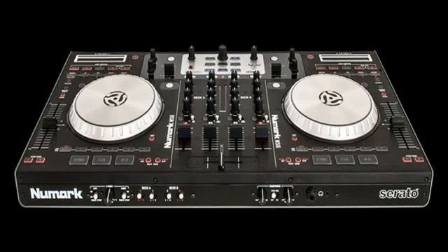 New ProX XS NS7IIWLT Black DJ Travel Flight Case For Numark NS7II Digital Controller With Wheels