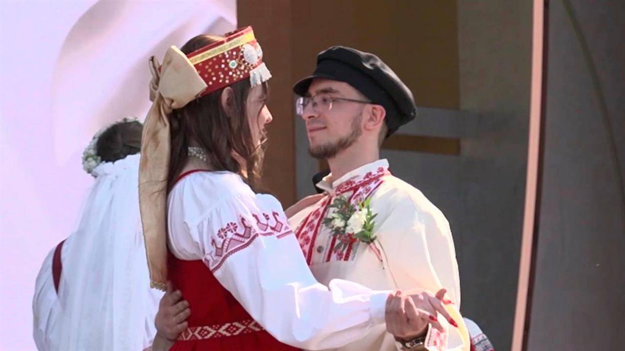 На грандиозной выставке "Россия" прошел Первый Всероссийский свадебный фестиваль