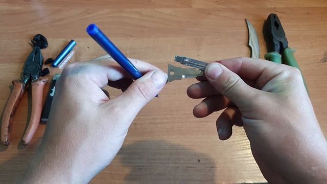 Брелок StarLine. Выкидной ключ для автомобиля