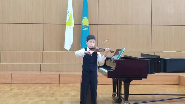 Курманалинов Алим. 1 тур. 8 лет. П.Шольц Этюд. Педагог Абатова А.А. Концертмейстер Главацкая С.Е.