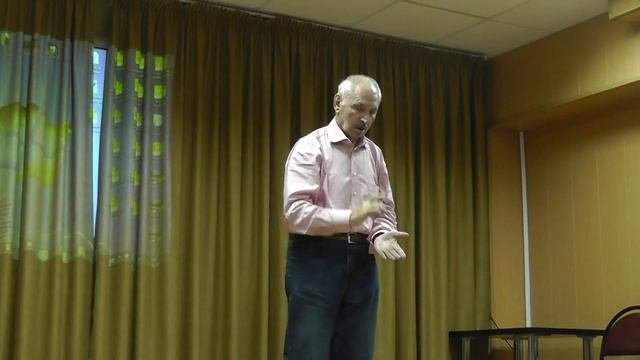 14.10.2015 Ветераны в Тат. ВОГ.  Выступает Рылов 00669