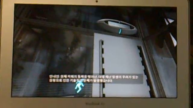 Portal 2 on Macbook Air 11.6inch(3,1)