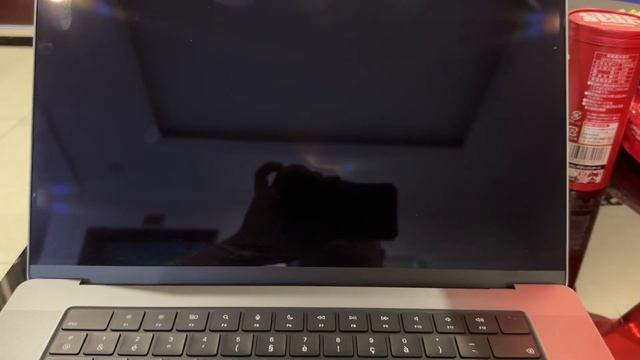 Show seri number macbook m1 m2 m3 lost back cover