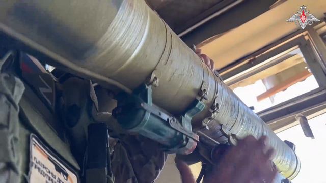 💥 Расчет ПТРК «Фагот» уничтожил блиндаж ВСУ на Донецком направлении

Противотанкисты выполнил стрел