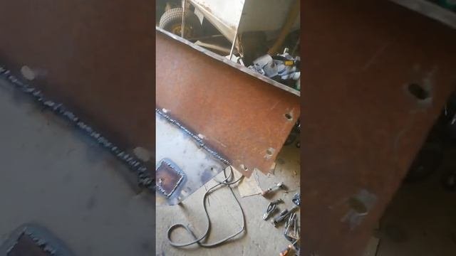 Renowacja Ursusa 912 krok po kroku - PIASKOWANIE MALOWANIE