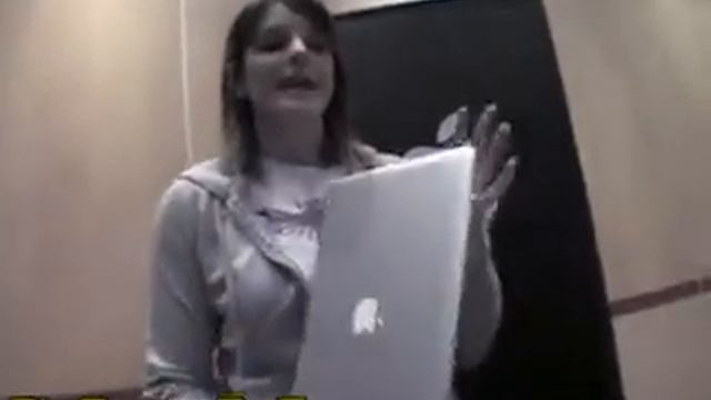 Apple MacBook Air hands on review vs Papple Macintosh