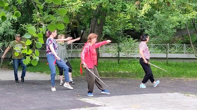 #уланудэ #цигун Упражнения с мечом..
