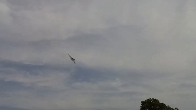 VULCAN AT THE VICTORY SHOW COSBY 2012 THE BEST HOWL EVER