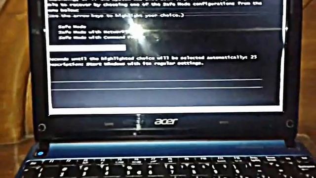 Minta Solusi Masalah Netbook Acer Aspire One D270