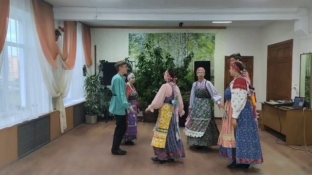 Фольклорное объединение "Блажити" - Линейная пляска "Шестера"