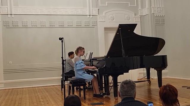 И.Гайдн концерт Ре мажор, Пономарёва Полина и преп. И.А.Чудина.