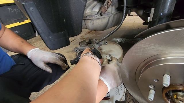 2020-2023 Hyundai Palisade How to replace Rear roter and brake pads Step by step rear brakes