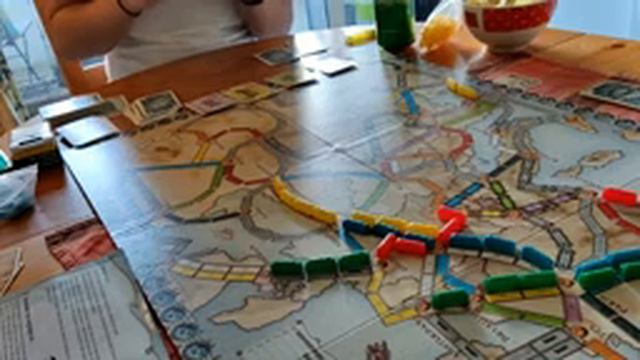 "Ticket To Ride" - играем бордова игра...