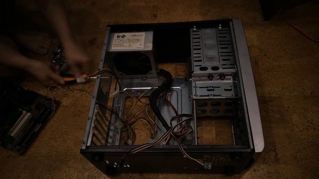 PENTIUM 2 ИЗ 90-Х В СОВРЕМЕННОМ КОРПУСЕ. Тест и сборка