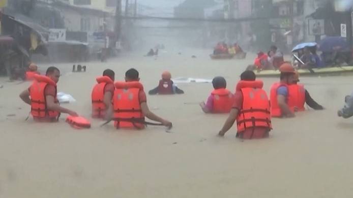 Супертайфун "Гаэми" на Филиппинах