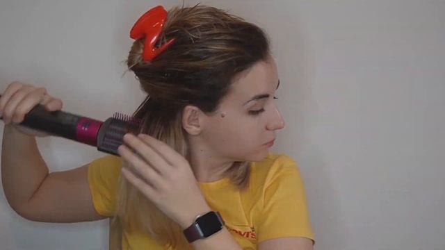 How to use the Dyson Airwrap | Part 2: Smoothing vs. Volumizing brush