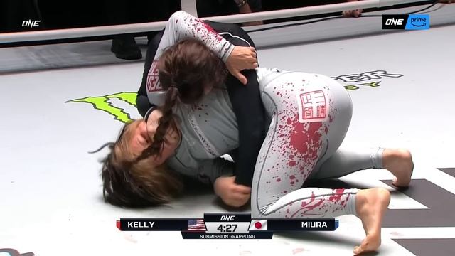 Women’s Grappling WAR ?? Danielle Kelly BATTLES Ayaka Miura