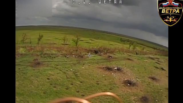 Российские воины уничтожают FPV-дронами технику и укрытия врага.