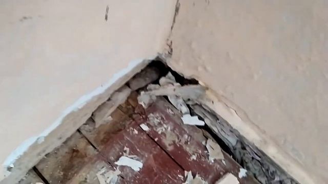 Как отбили СТАРУЮ ШТУКАТУРКУ ДО КАМНЯ (1 ЧАСТЬ)