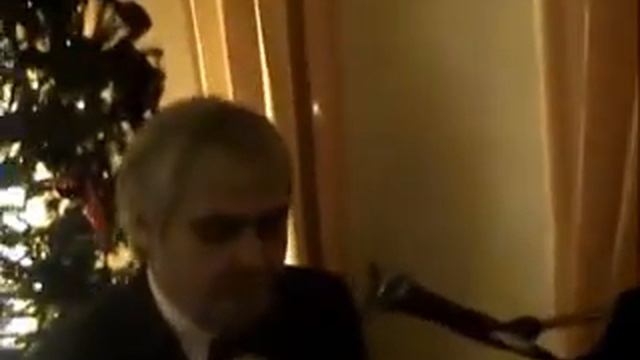 Юрий Куликов.(Куплетный) концерт в Евросоюзе.Магадан,В Высоцкий