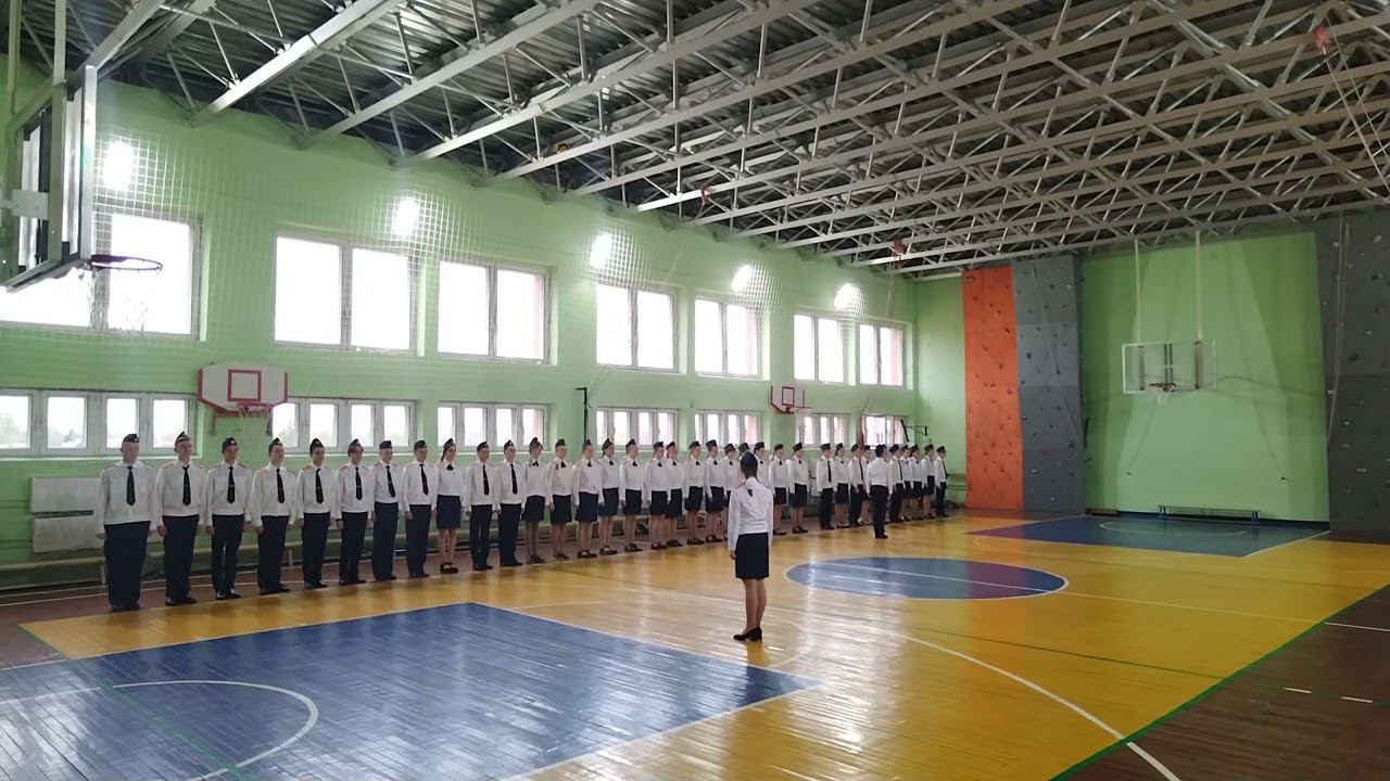 Смотр строя и песни МОУ Ново-Харитоновская СОШ 10 с УИОП