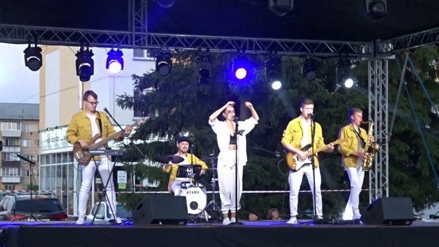 "Я поднимаю руки", Группа "Знакомые", 09.07.2022 г.