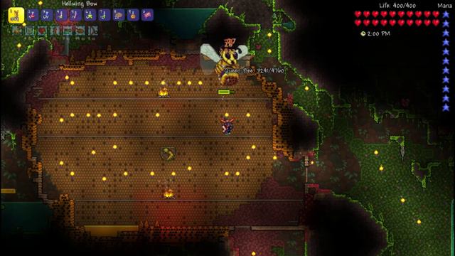 Terraria 1.3 Weapons VS. Expert Bosses: HELWING BOW VS. THE QUEEN BEE!