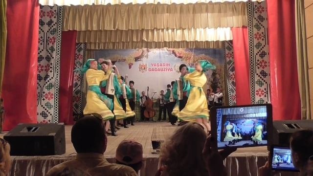 Анс. KADINJA 100616- гагаузская сюита