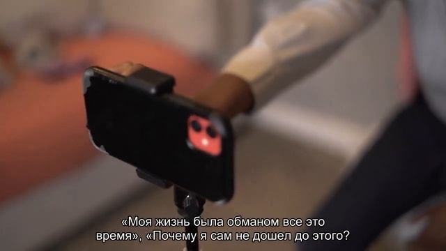 Блогер показал правильное использование надувной подушки для путешествий