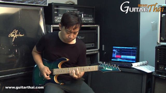 Review Ibanez RG652AHMFX Nebula Green Burst
